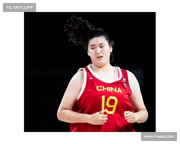 新西兰U姑娘挑战张子宇对抗遭遇强力撞飞,樱木森重宽反应引热议 新西兰U姑娘挑战张子宇对抗遭遇强力撞飞,樱木森重宽反应引热议