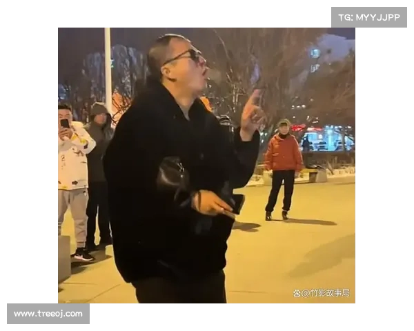 突发!网红“夹包哥”遭捅身亡,背后原因引发网友热议,女舞伴首次发声回应 突发!网红“夹包哥”遭捅身亡,背后原因引发网友热议,女舞伴首次发声回应